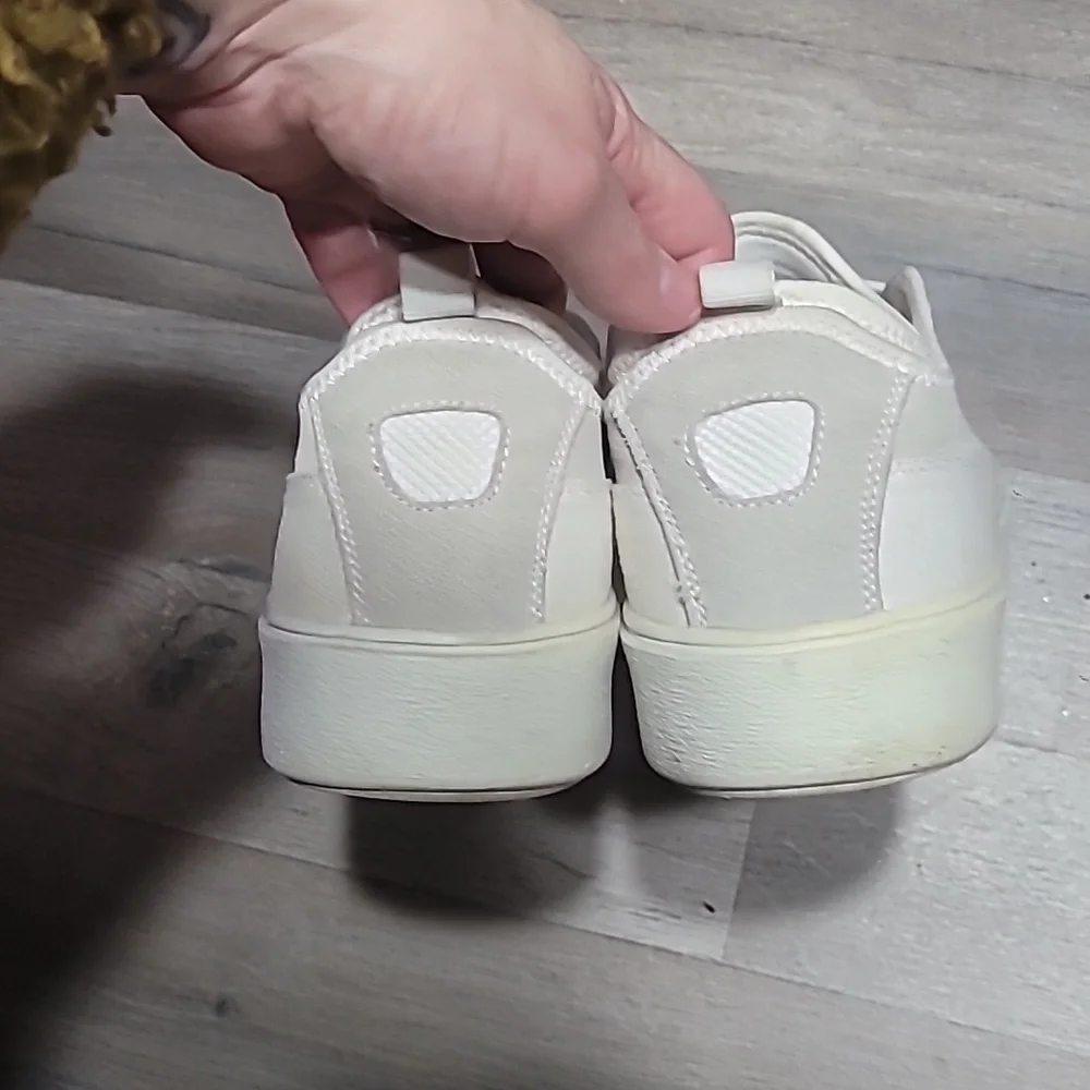 Karl Lagerfeld Off-White Suede Sneakers Size 11 Men's